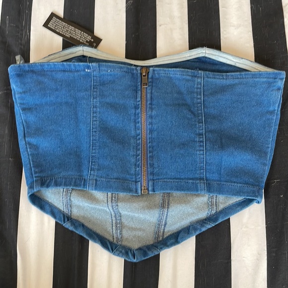 Cute!!! Denim Strapless Crop Top NWT - Picture 2 of 7